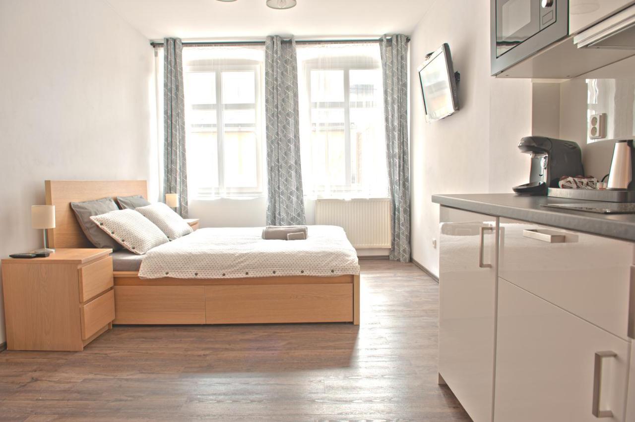 R&J apartmány Broumov Kültér fotó