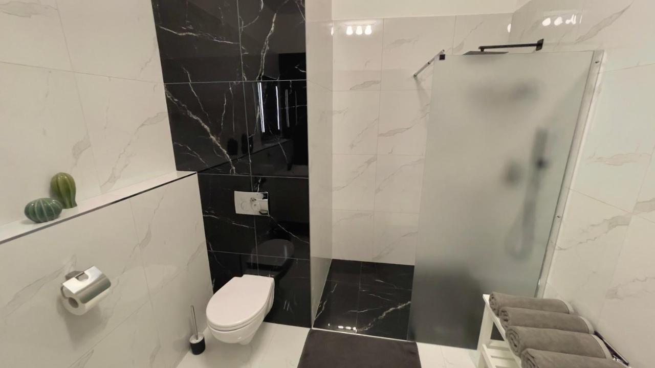 R&J apartmány Broumov Kültér fotó